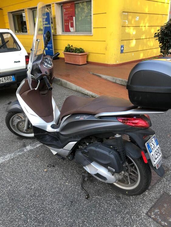 Piaggio Medley 125 ABS (2016 - 19) (4)