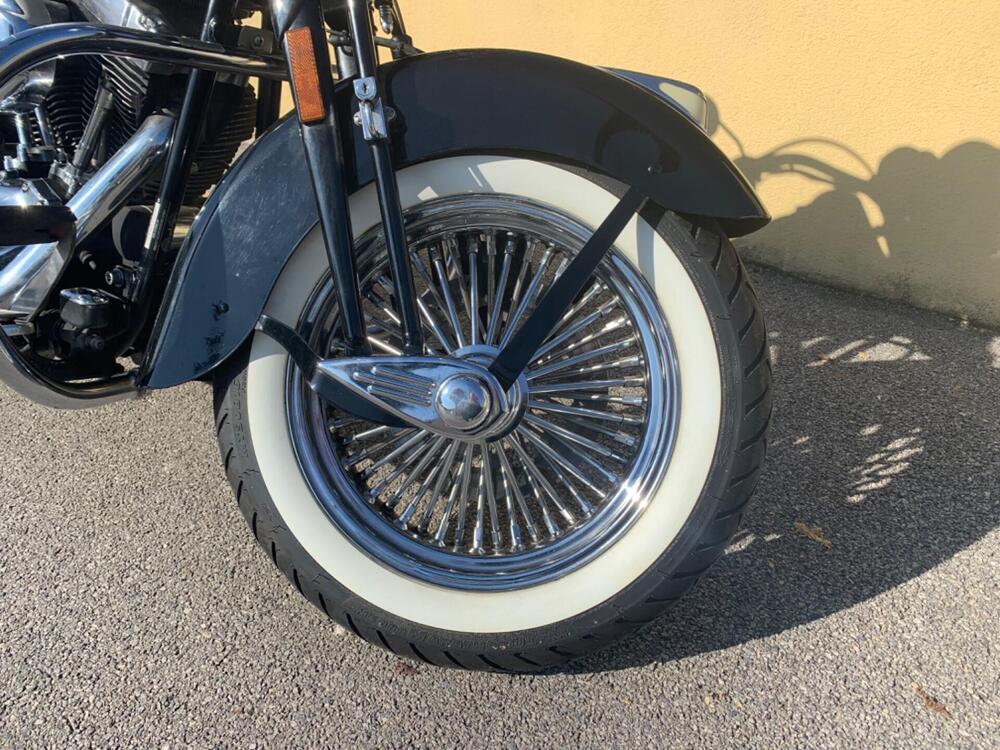 Harley-Davidson 1584 Springer Classic (2006 - 07) - FLSTSC (2)