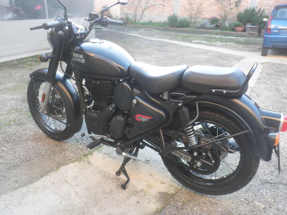 Royal Enfield Classic 350 (2021 - 24) (3)