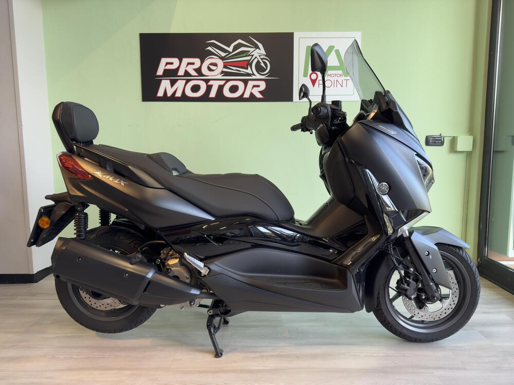 Yamaha X-Max 300 Iron Max (2019 - 20) (2)