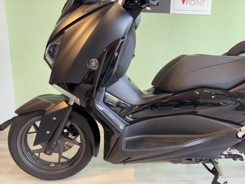 Yamaha X-Max 300 Iron Max (2019 - 20) (5)