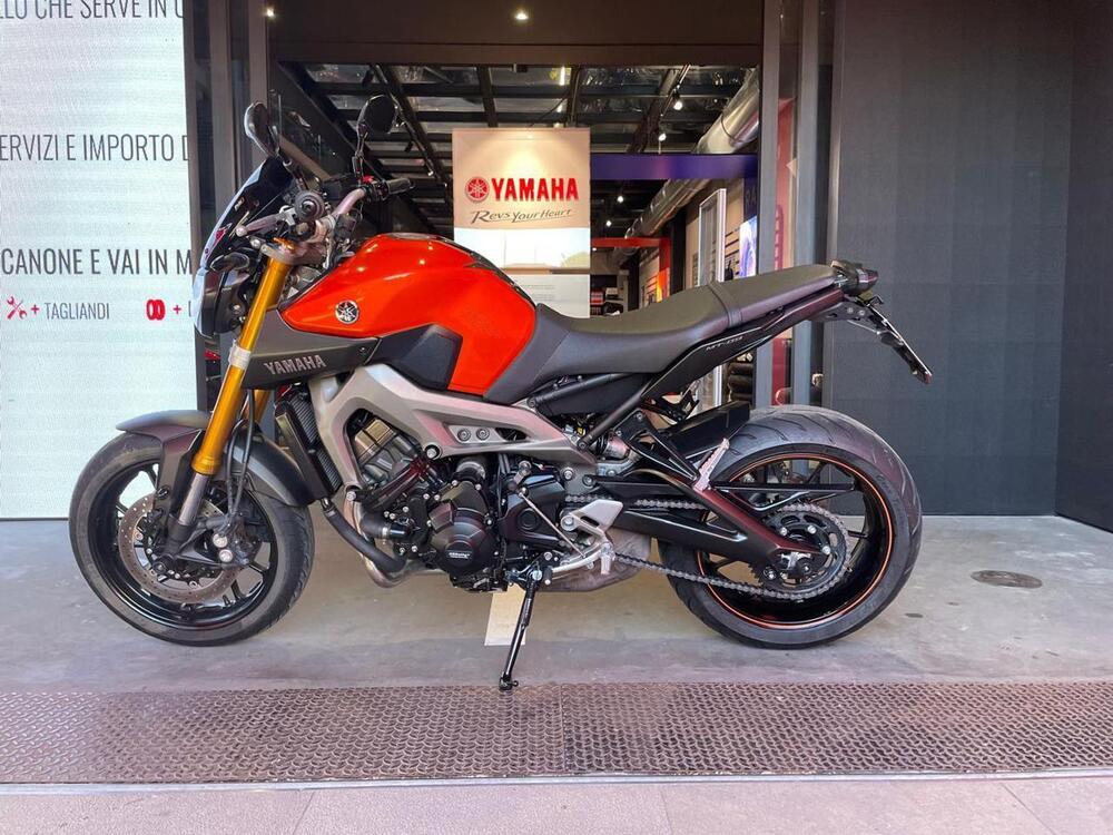 Yamaha MT-09 (2013 - 15) (4)