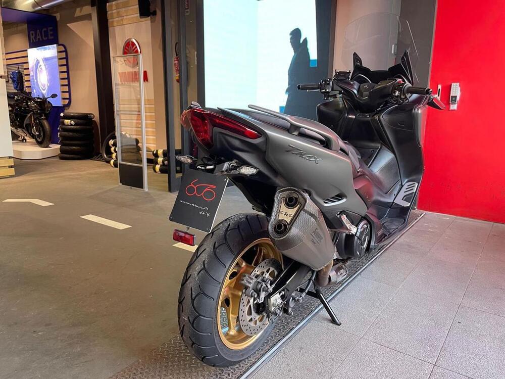 Yamaha T-Max 560 Tech Max (2021) (5)