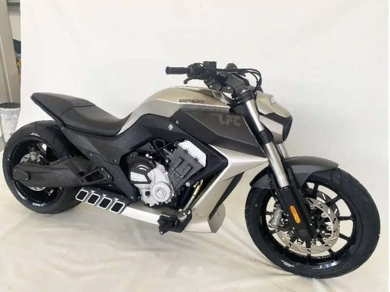 Benda Motorcycles LFC 700 (2024 - 26) (3)