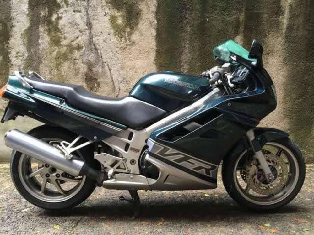 Honda VFR 750