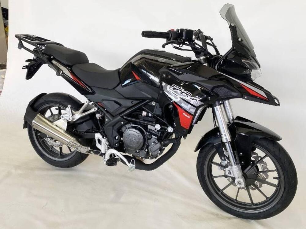 Benelli TRK 251 (2022 - 24) (3)