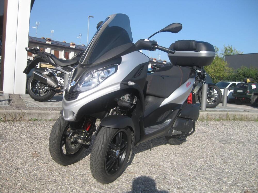 Piaggio MP3 300 ABS Hpe (2021 - 24) (2)