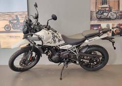 Royal Enfield Himalayan 450 (2024 - 25) nuova