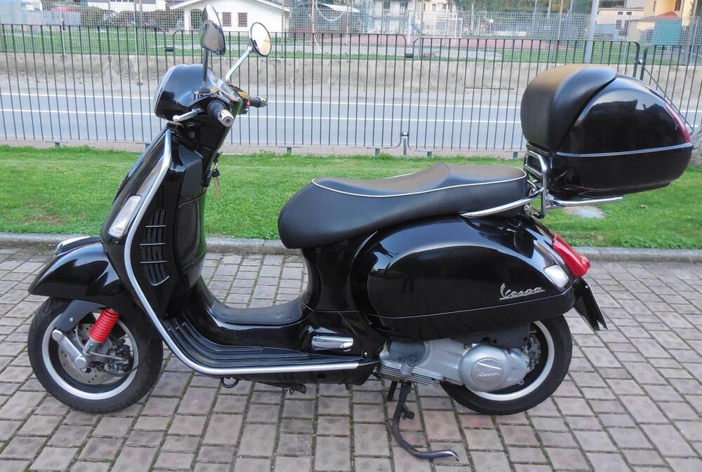 Vespa GTS 300 (2010 - 14)