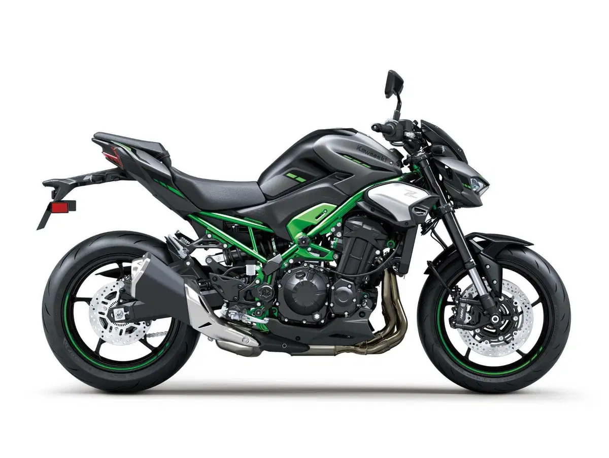 Kawasaki Z900 (12)