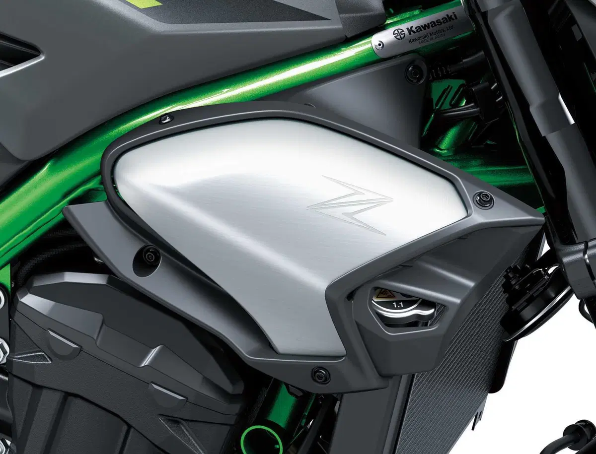 Kawasaki Z900 (14)