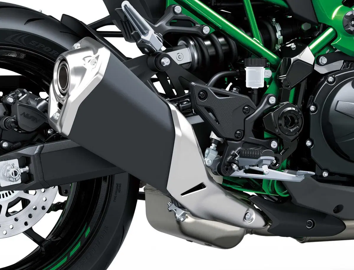 Kawasaki Z900 (15)