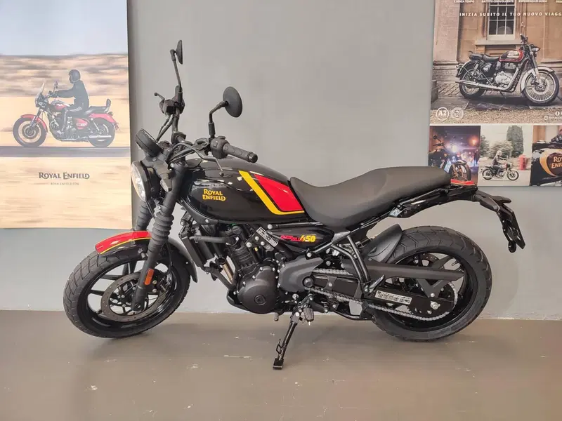 Royal Enfield Guerrilla 450 (2024 - 26)