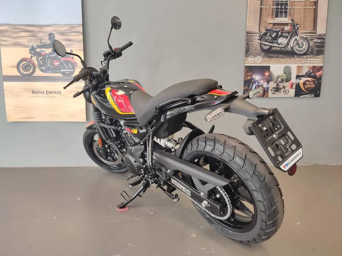 Royal Enfield Guerrilla 450 (2024 - 26) (4)