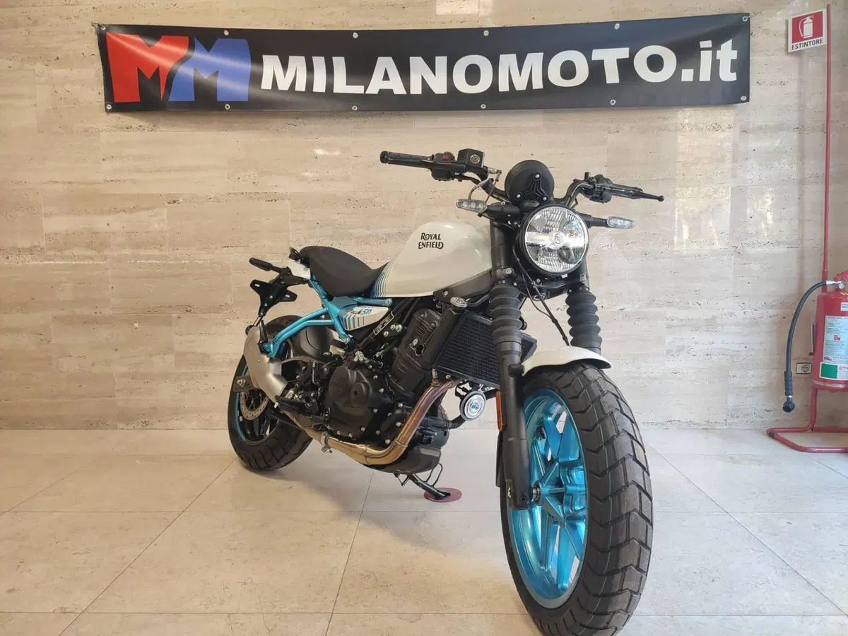 Royal Enfield Guerrilla 450 (2024 - 26) (2)