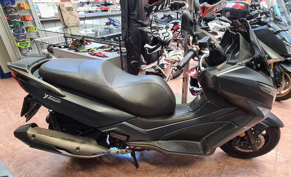 Kymco X-Town 300i ABS (2016 - 20)