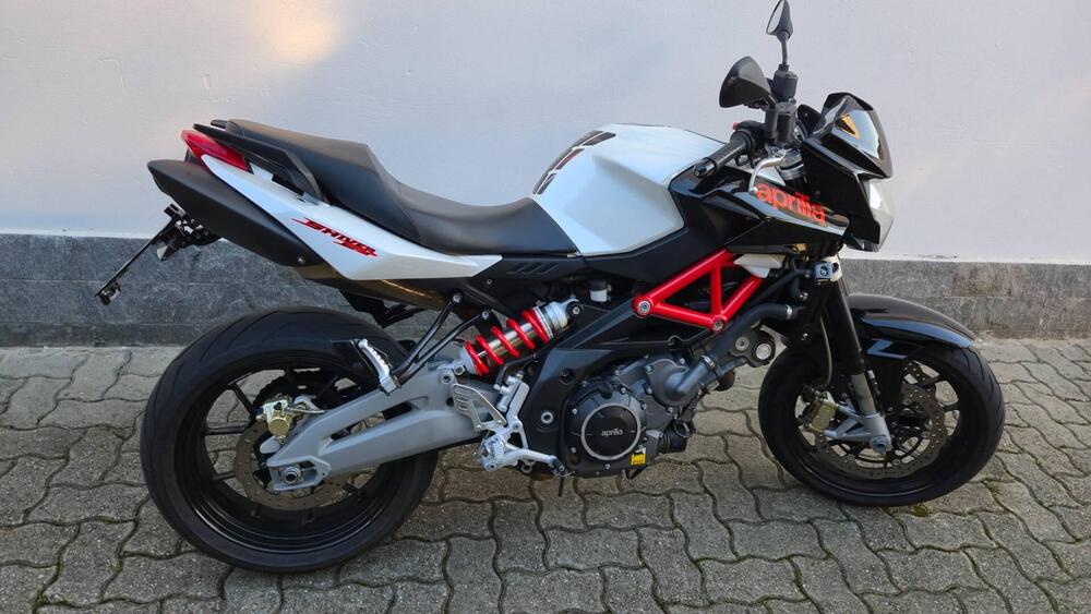 Aprilia Shiver 750 (2010 - 16) (2)