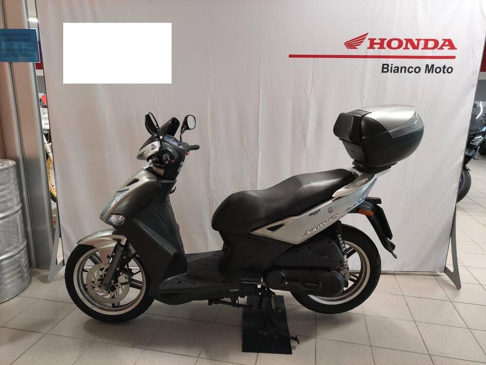 Kymco Agility 125 R16 (2008 - 17) (3)