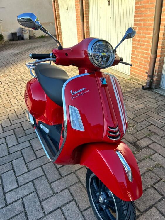 Vespa GTS 300 Super (2023 - 24) (5)