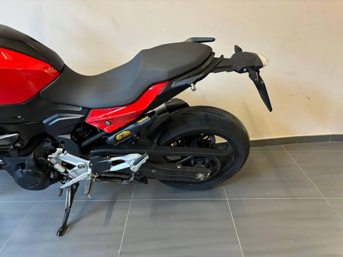 Bmw F 900 XR (2020 - 24) (3)