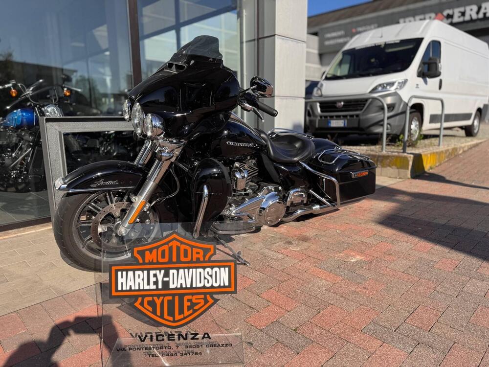 Harley-Davidson 107 Electra Glide Ultra Limited (2017 - 18) - FLHTK (2)