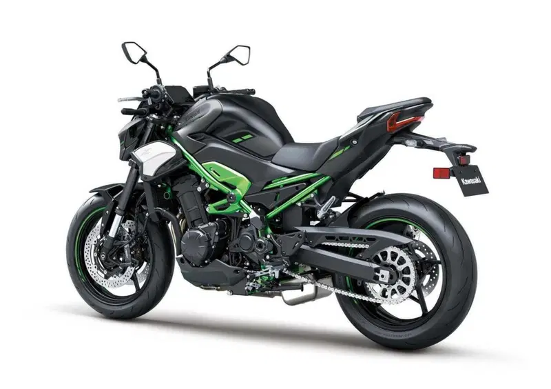 Kawasaki Z 900 Z 900 (2025 - 26) (3)