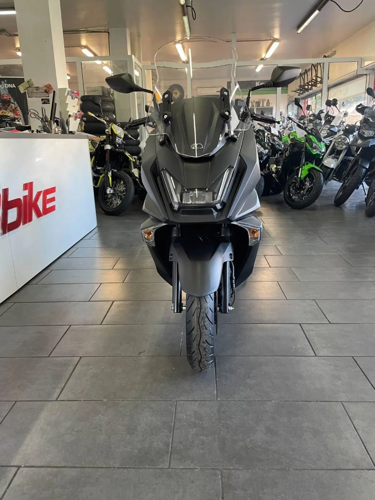 Kymco Skytown 125i (2024 - 26) (3)