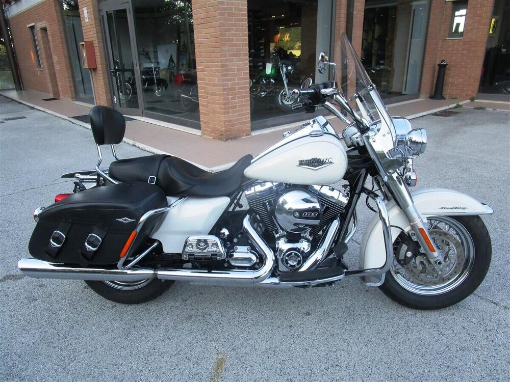 Harley-Davidson 1690 Road King (2013 - 16) - FLHR