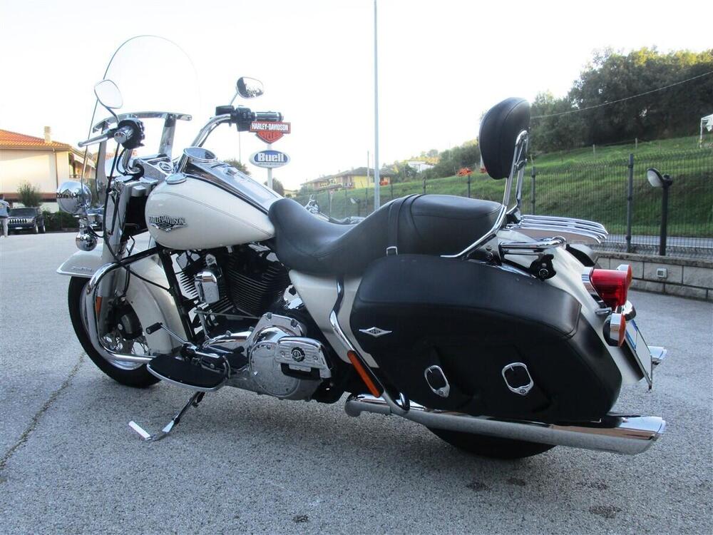 Harley-Davidson 1690 Road King (2013 - 16) - FLHR (3)