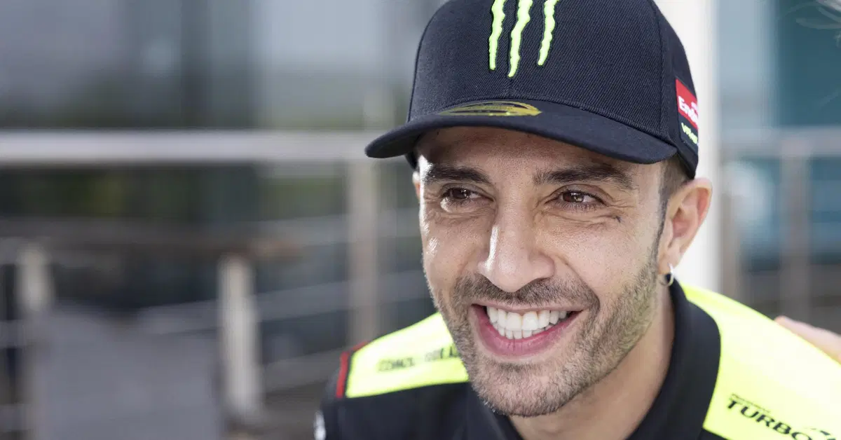 MotoGP 2024. GP della Malesia. Andrea Iannone racconta i retroscena: "Ho detto s&igrave; a Vale senza pensarci. Ieri mi hanno spiegato un po' la moto ed ho chiesto: "Dove si guida?"
