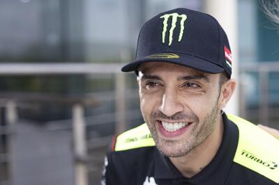 MotoGP 2024. GP della Malesia. Andrea Iannone racconta i retroscena: &quot;Ho detto s&igrave; a Vale senza pensarci. Ieri mi hanno spiegato un po&#039; la moto ed ho chiesto: &quot;Dove si guida?&quot;