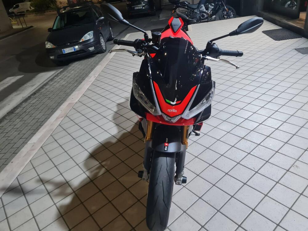 Aprilia Tuono 1100 V4 Factory (2021 - 24) (3)