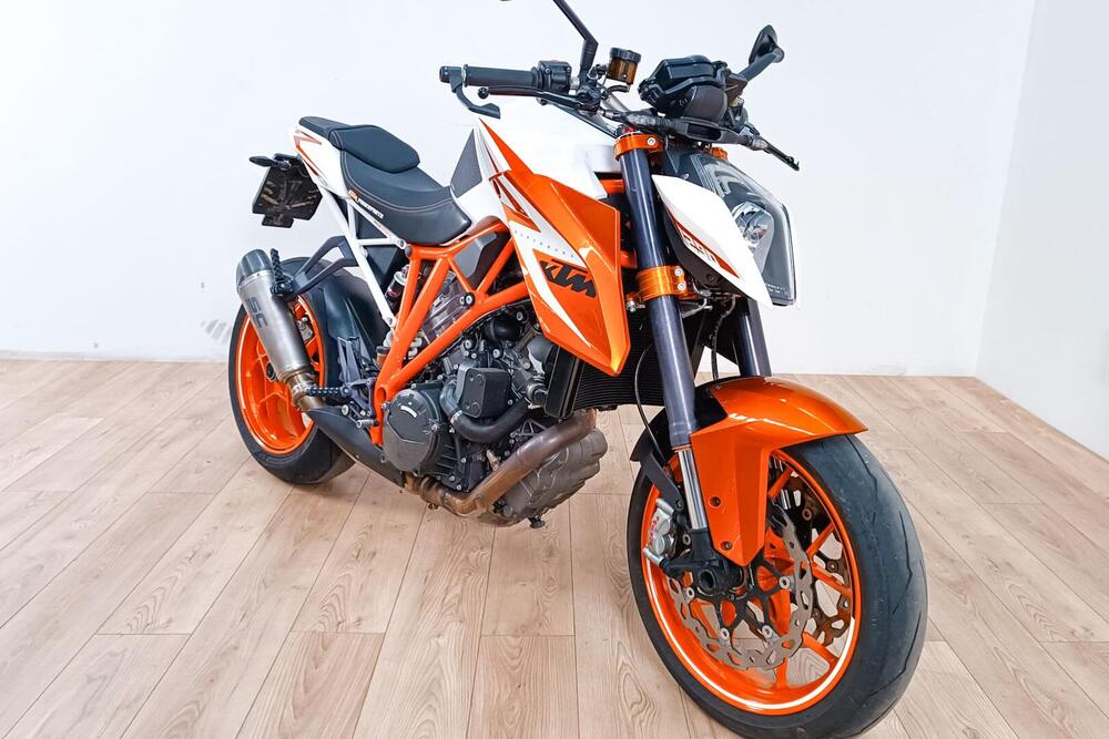 KTM 1290 Super Duke R ABS (2014 - 16) (2)