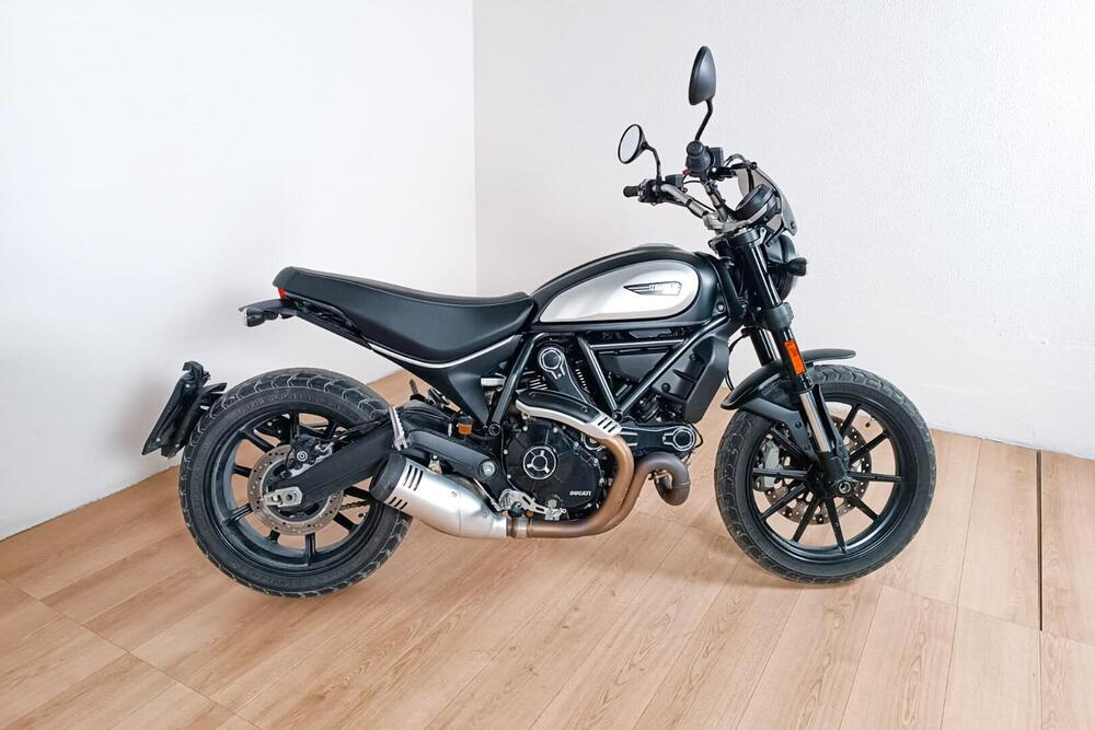 Ducati Scrambler 800 Icon Dark (2020)