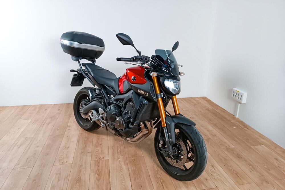 Yamaha MT-09 (2021 - 23) (2)