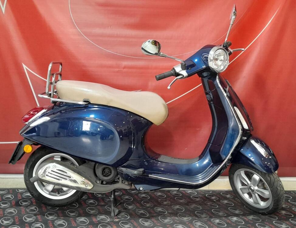 Vespa Primavera 50 2T (2014 - 17) (2)