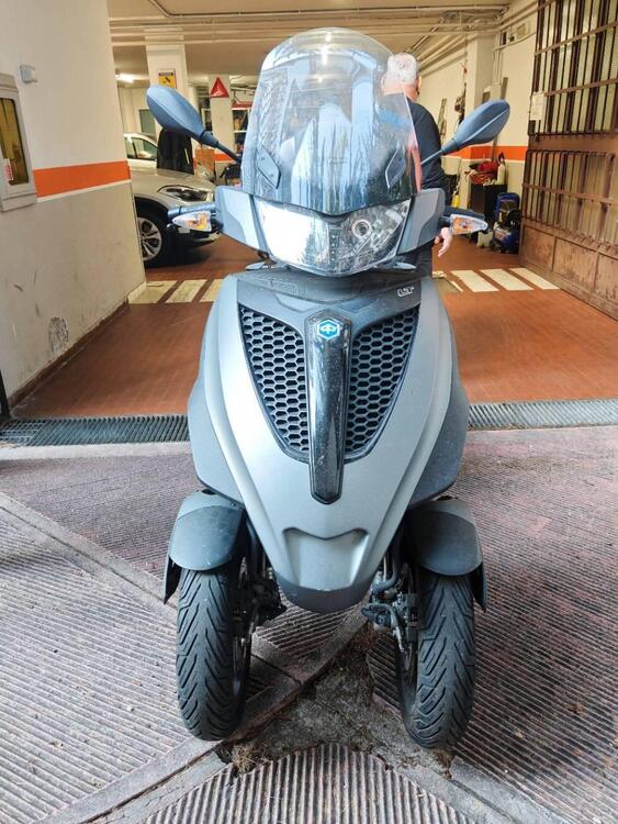 Piaggio Mp3 300 LT Yourban Sport (2017 - 19)