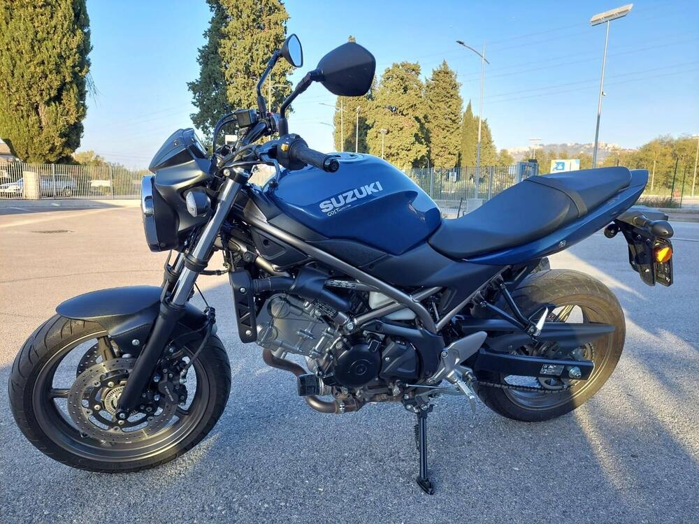 Suzuki SV650 (2021 - 24) (5)