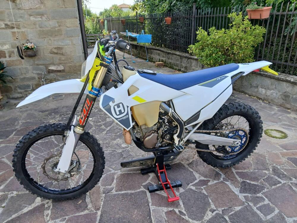 Husqvarna FE 450 (2022) (2)