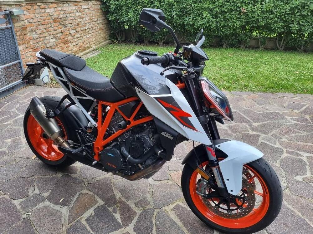 KTM 1290 Super Duke R ABS (2017 - 18) (3)