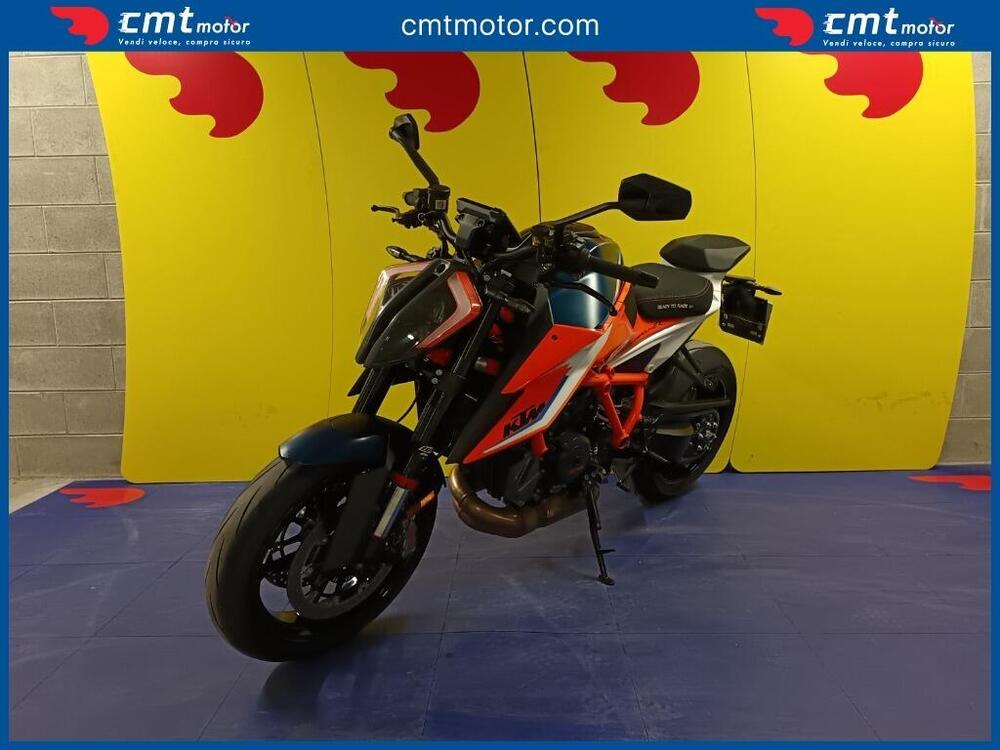 KTM 1290 Super Duke R (2020) (2)