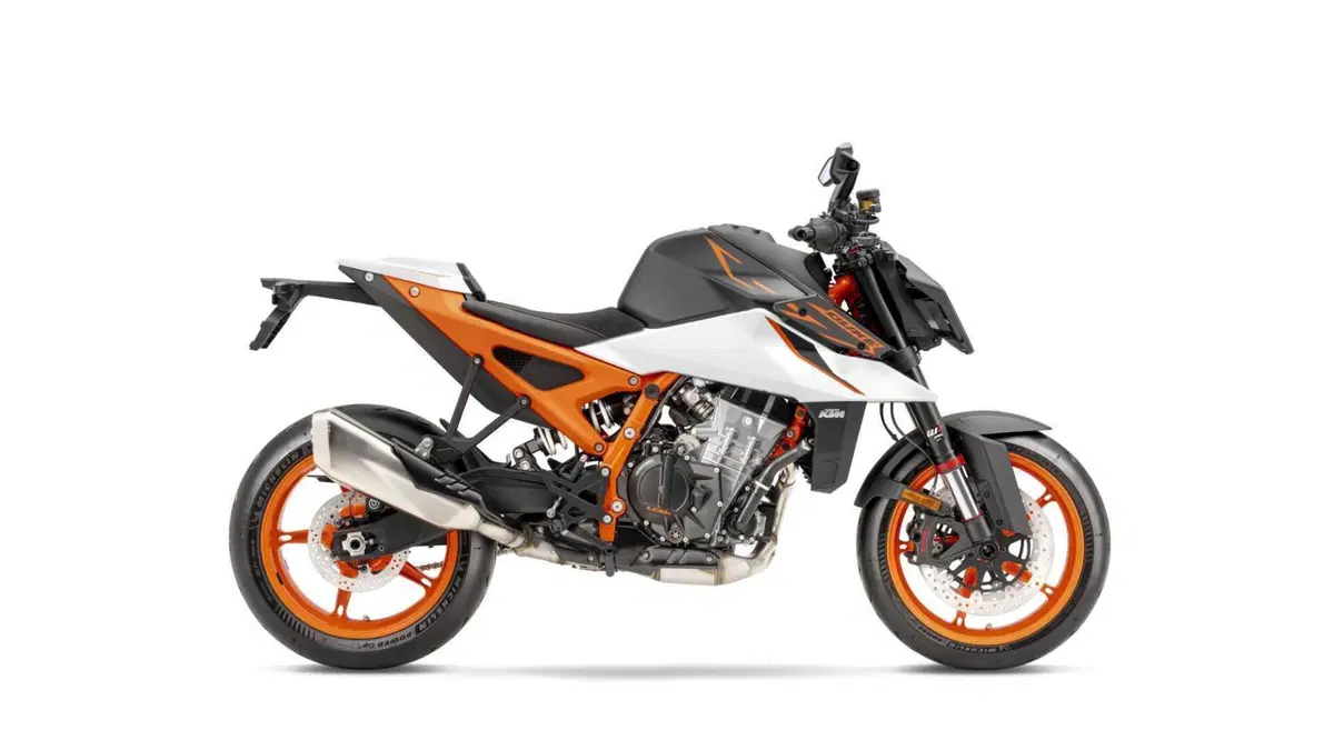 KTM 990 Duke 990 Duke R (2026) (2)