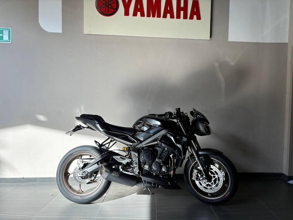 Triumph Street Triple RS (2020 - 22) (2)