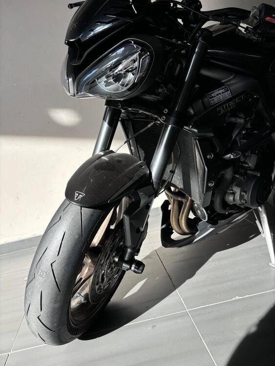 Triumph Street Triple RS (2020 - 22) (5)