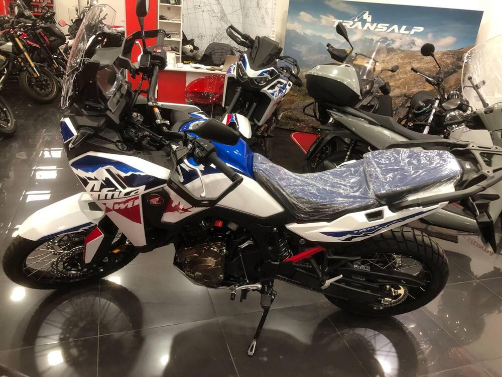 Honda Africa Twin CRF 1100L (2024 - 25) (3)