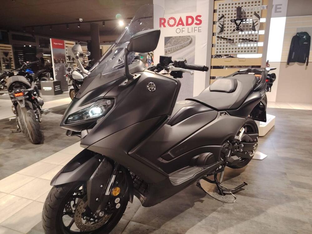 Yamaha T-Max 560 (2022 - 24) (2)