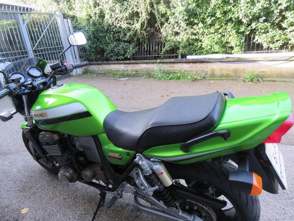 Kawasaki ZRX 1200 R (2000 - 06) (4)