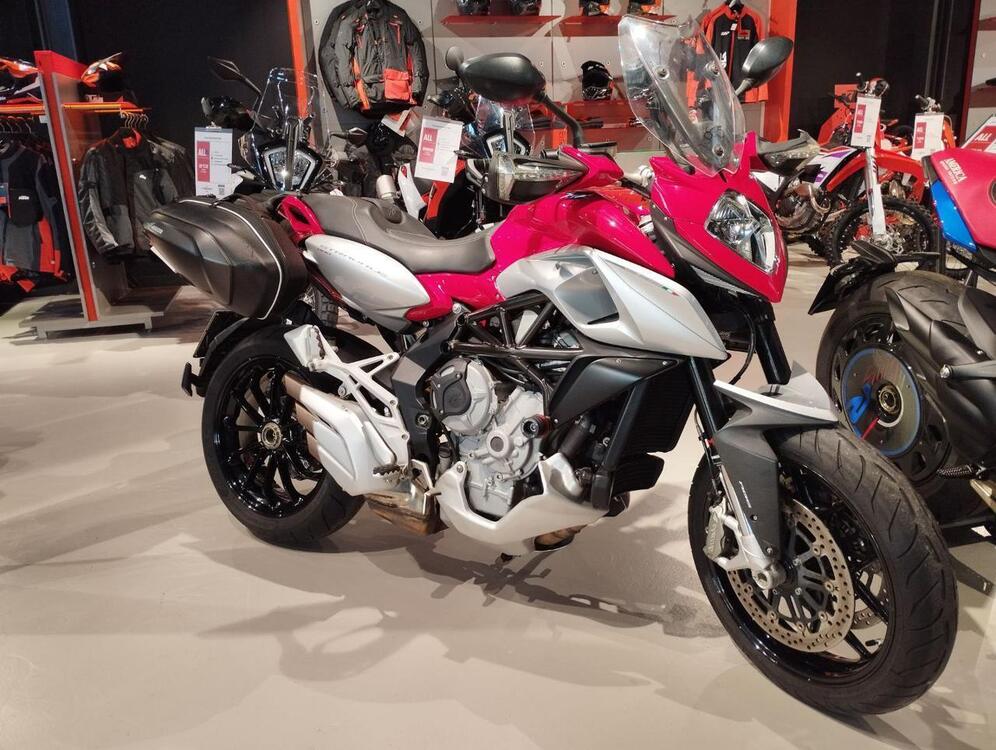 MV Agusta Stradale 800 EAS ABS (2015 - 17) (2)