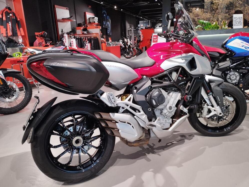 MV Agusta Stradale 800 EAS ABS (2015 - 17) (4)