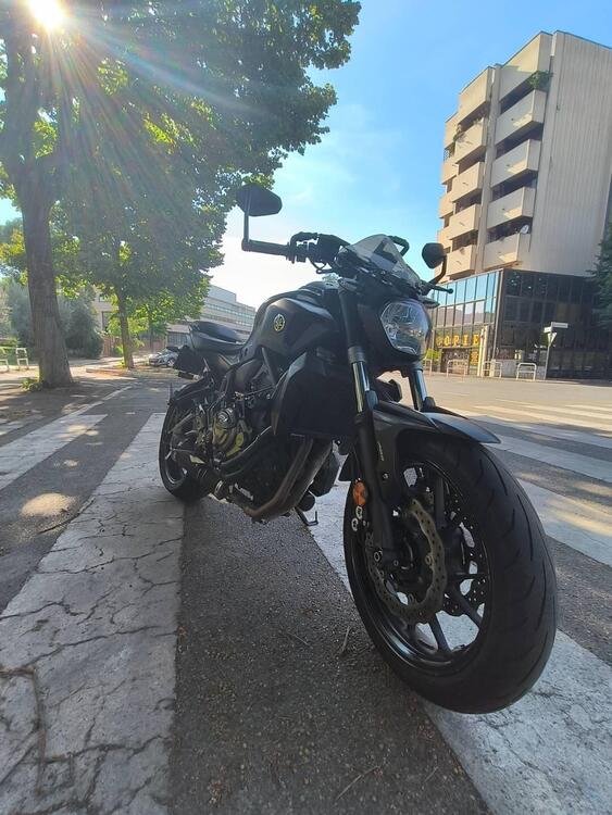 Yamaha MT-07 (2017 - 18) (4)